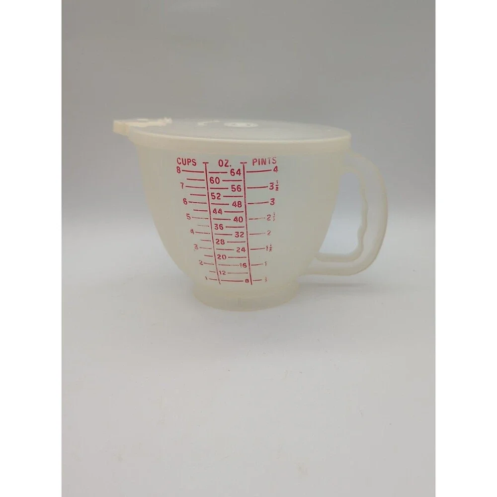 Vintage Tupperware 8 Cup Liquid Measuring Pitcher Mix N Store 500-9 With Lid